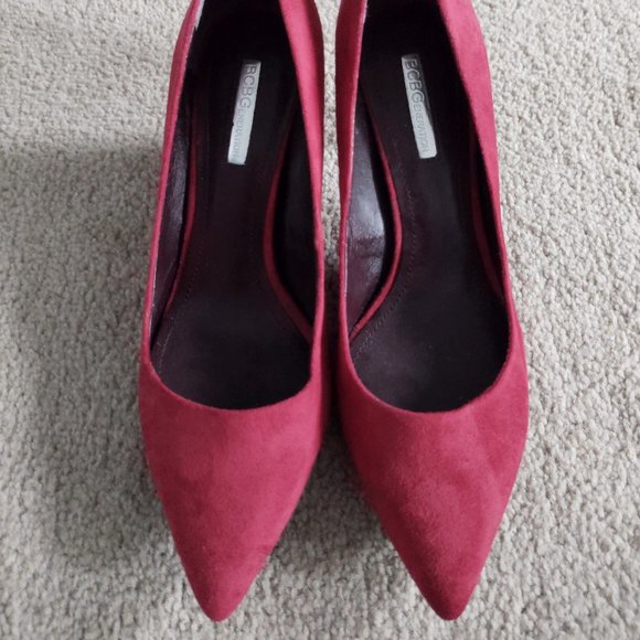Red Suede Pumps - Picture 2 of 8